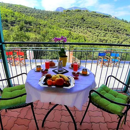 Agriturismo Monte Acuto - Natura, Mare & Relax In Piscina 토이라노 객실 사진